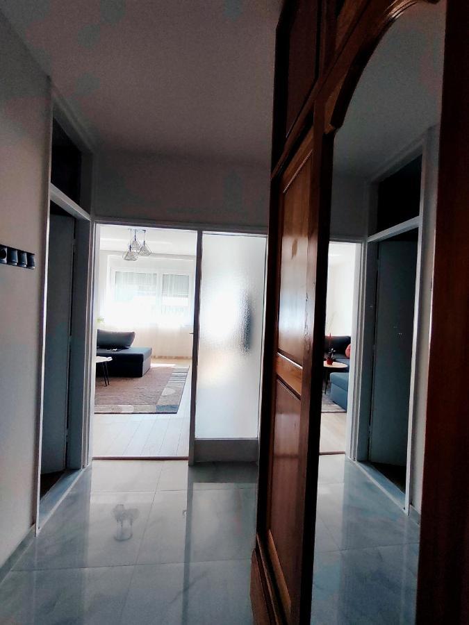 Spacious And Modern Apartment In Town Center Konjic Exterior foto